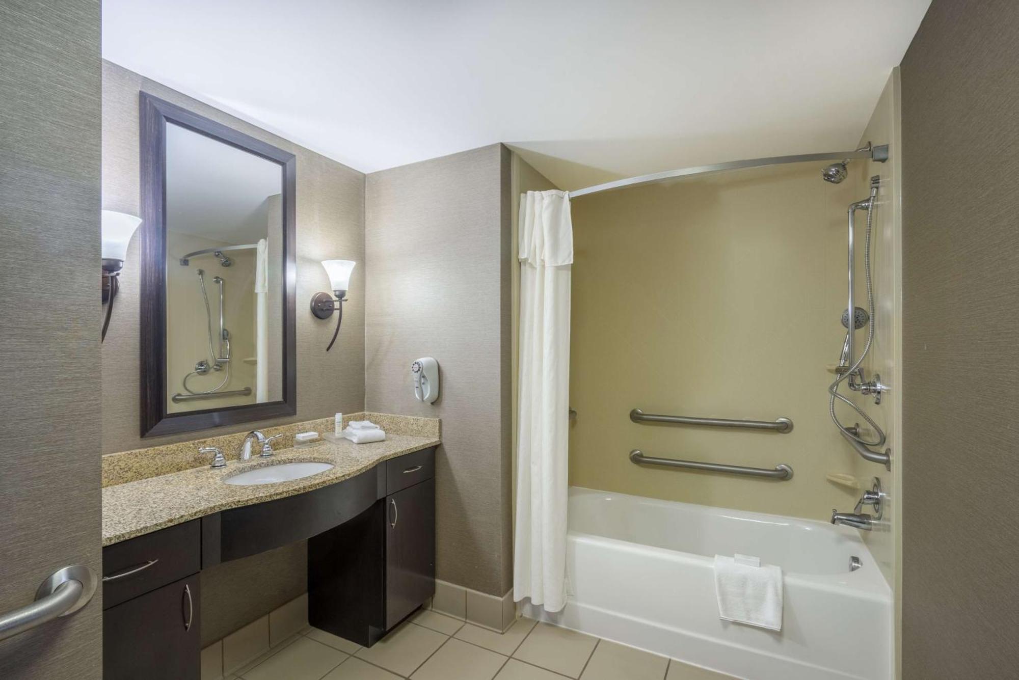 Homewood Suites By Hilton Louisville-East Eksteriør bilde