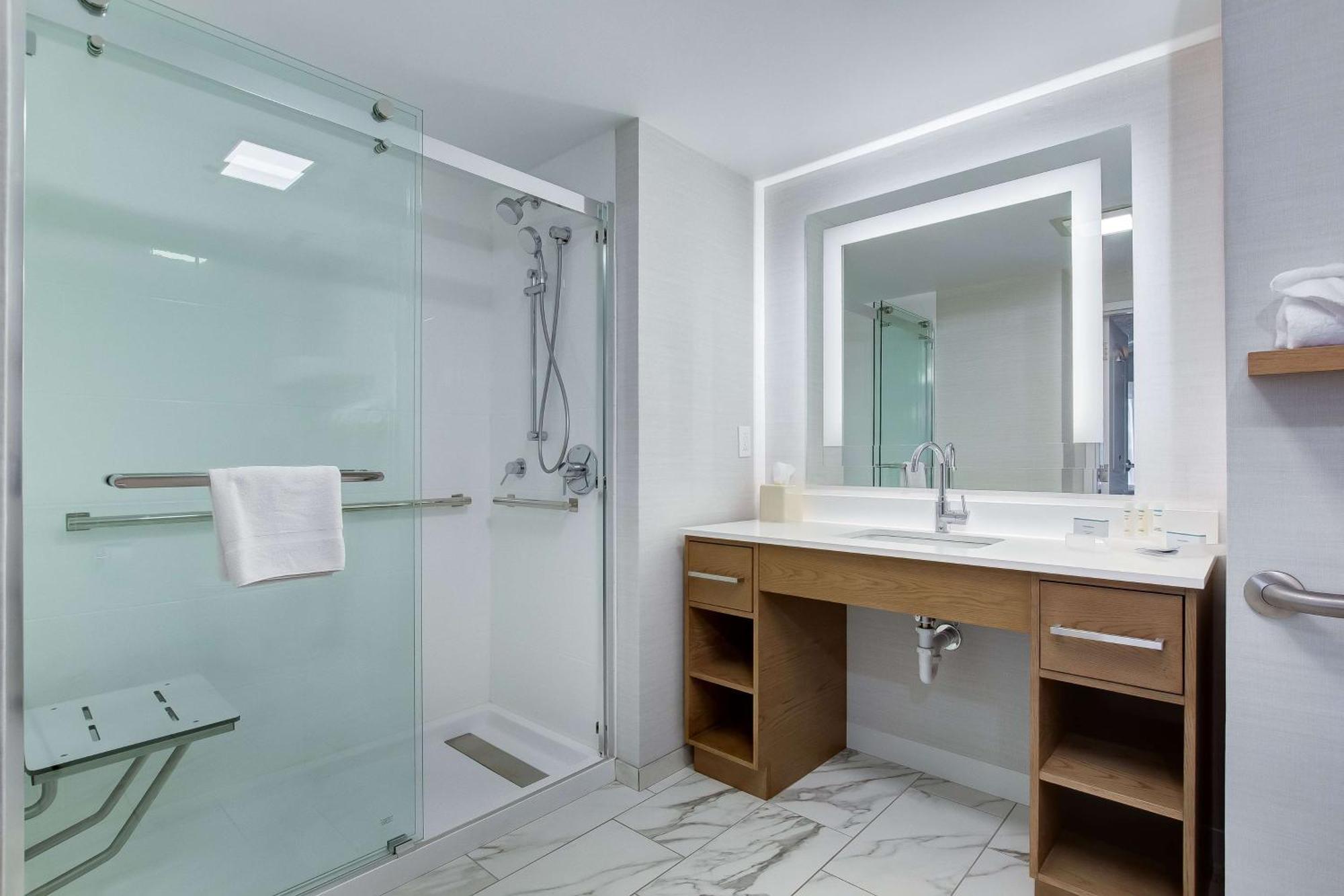 Homewood Suites By Hilton Louisville-East Eksteriør bilde